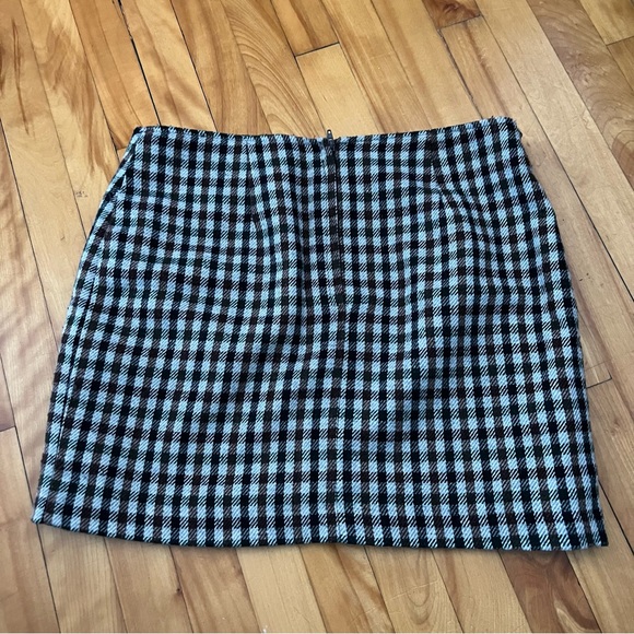 100% WOOL SKIRT - Picture 3 of 10